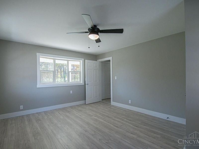 1950 W Taylor School Road, Milford Twp, OH 45013 Photo 5