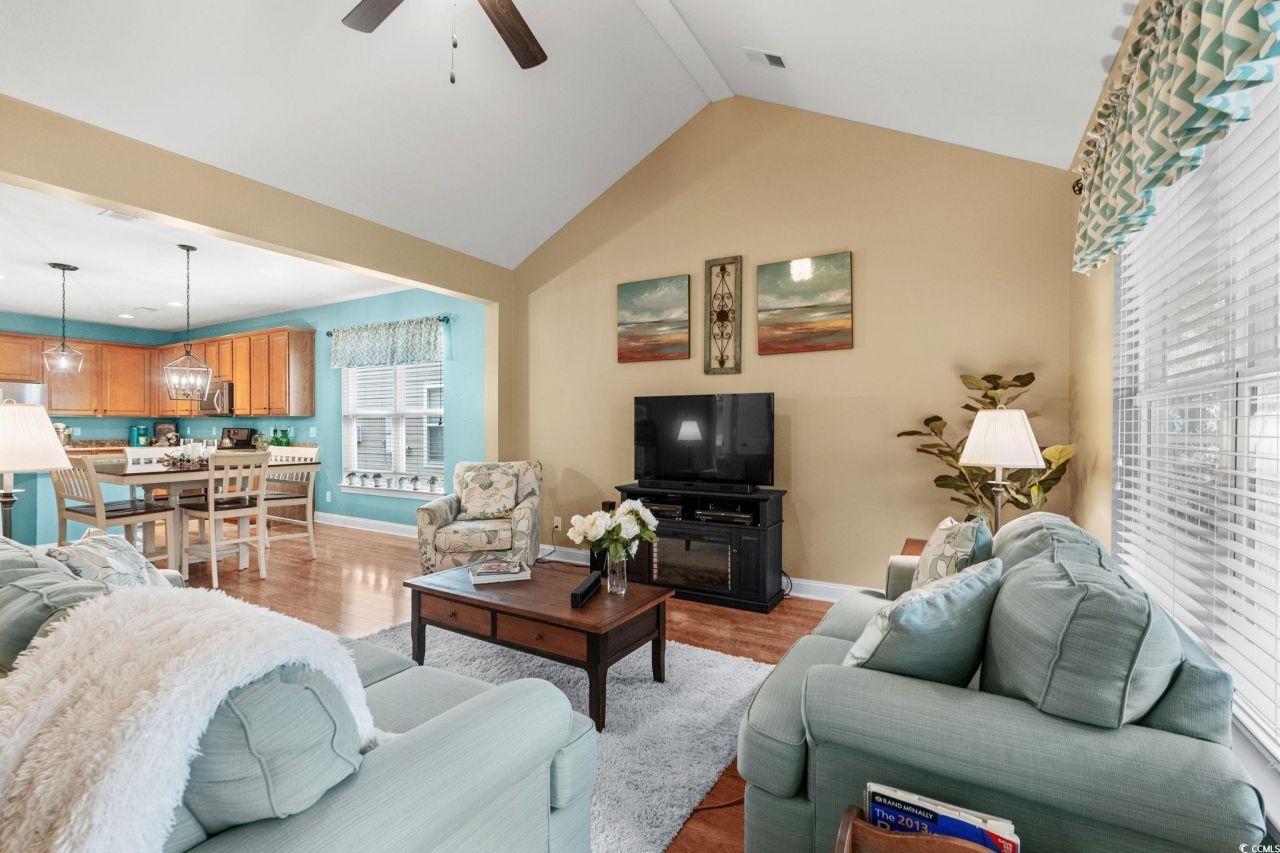 1837 Orchard Dr. Photo 12