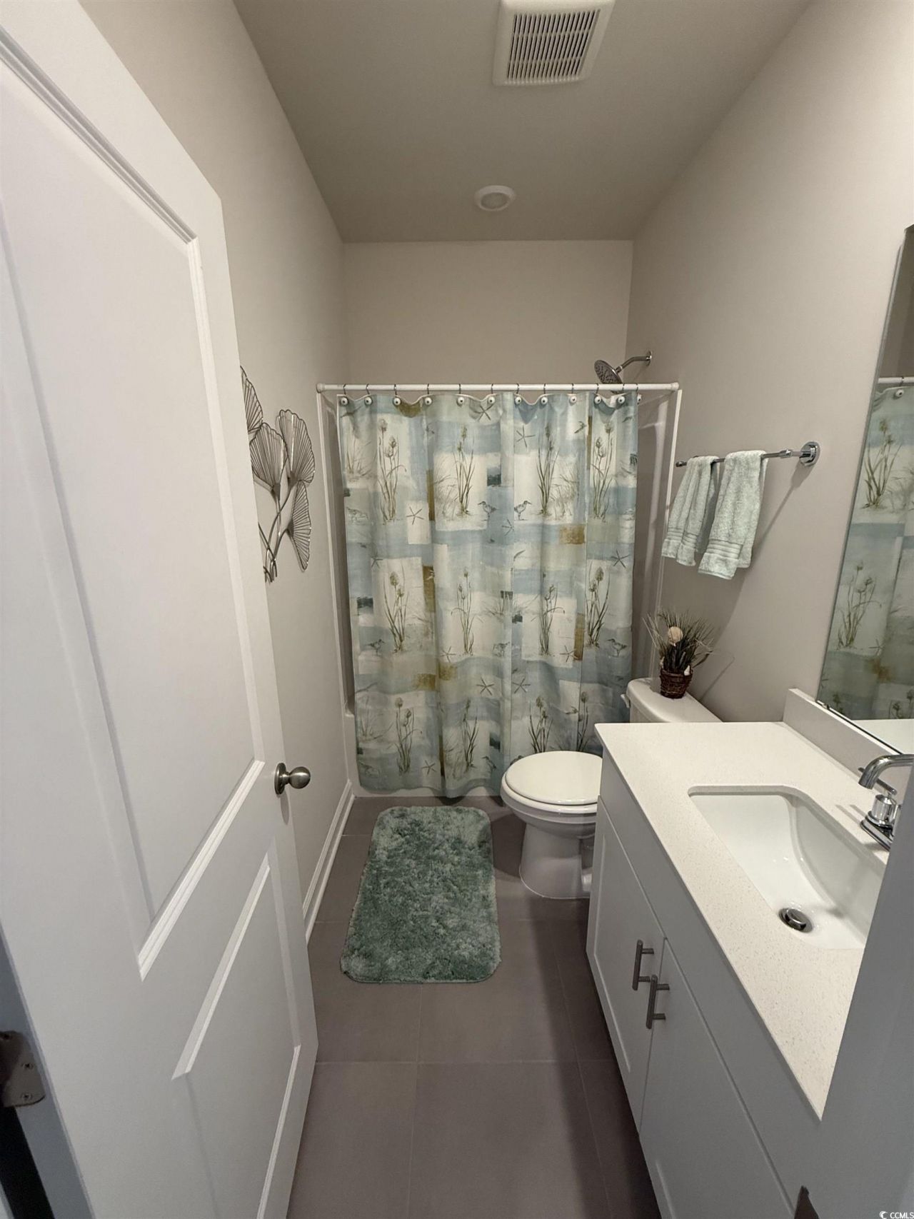 435 Rollins Dr. Photo 13