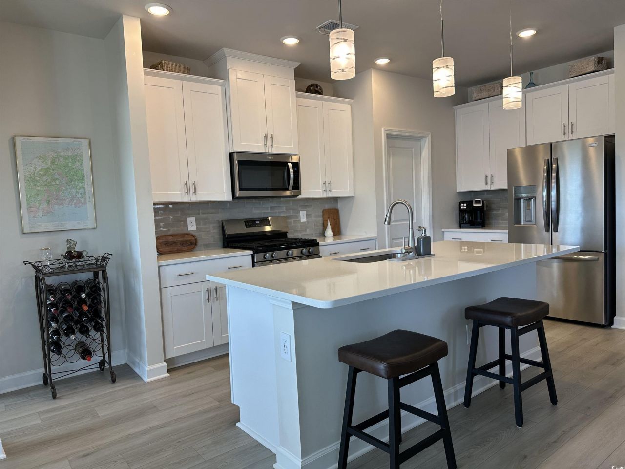 435 Rollins Dr. Photo 5