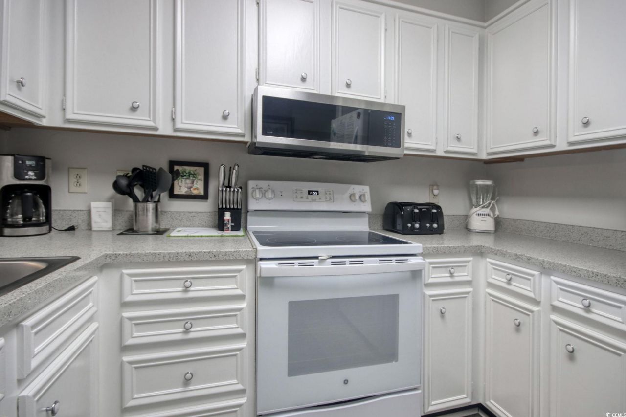 207 N Ocean Blvd. Photo 5