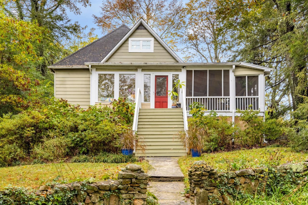 106 Sunset Circle, Lookout Mountain, TN 37350 Main Photo