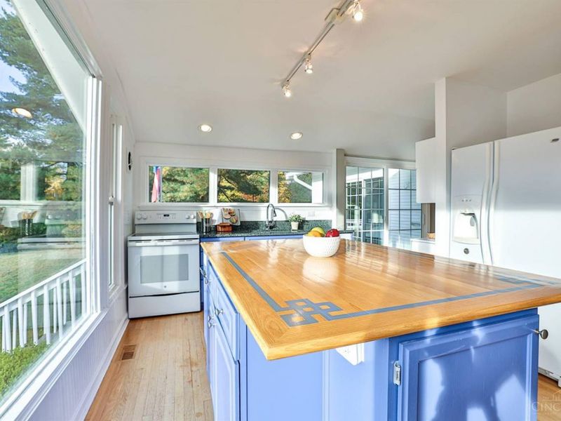 8815 Old Indian Hill Road, Indian Hill, OH 45243 Photo 13