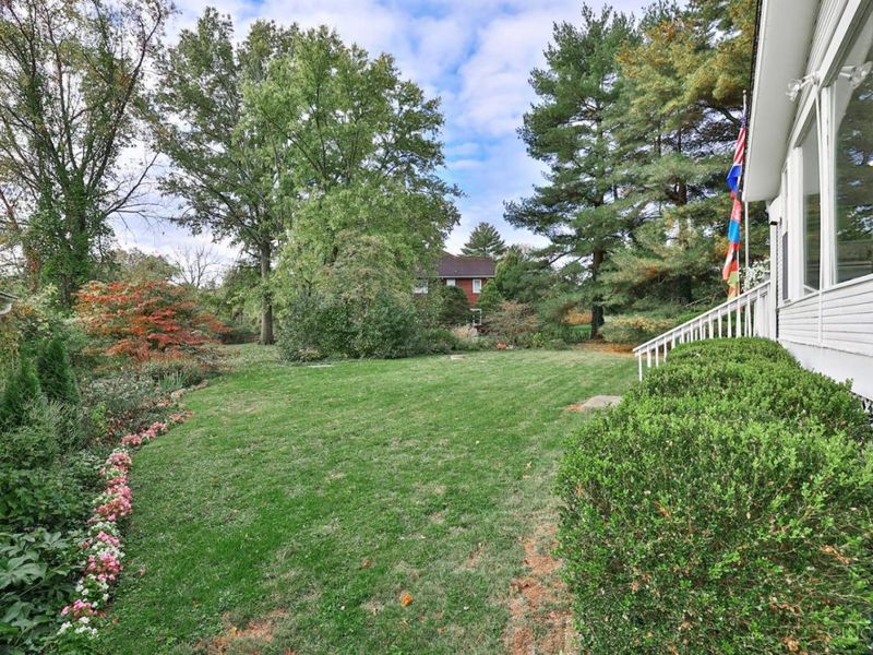 8815 Old Indian Hill Road, Indian Hill, OH 45243 Photo 37