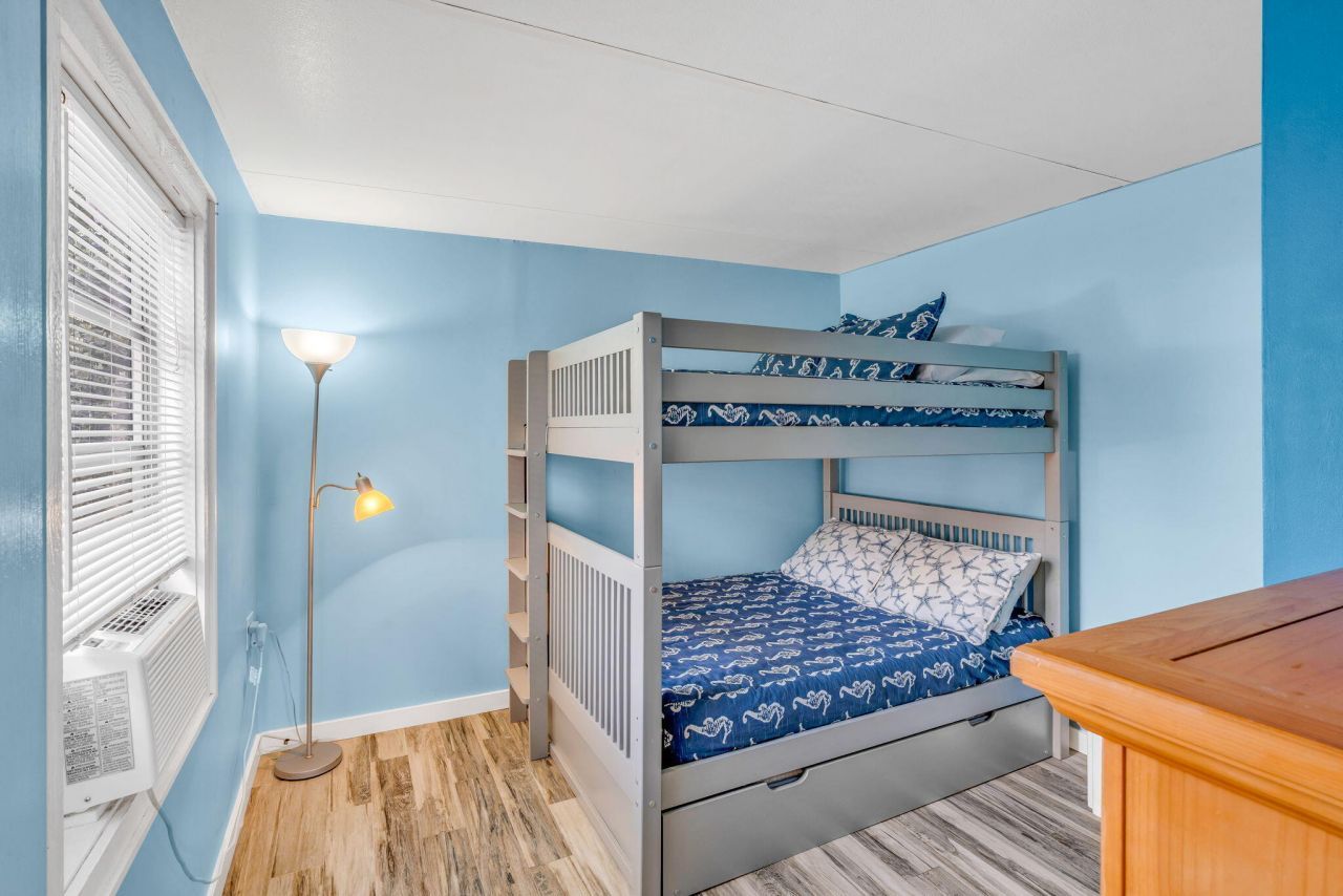 65821 Overseas Highway, Unit 409, Layton, FL 33001 Photo