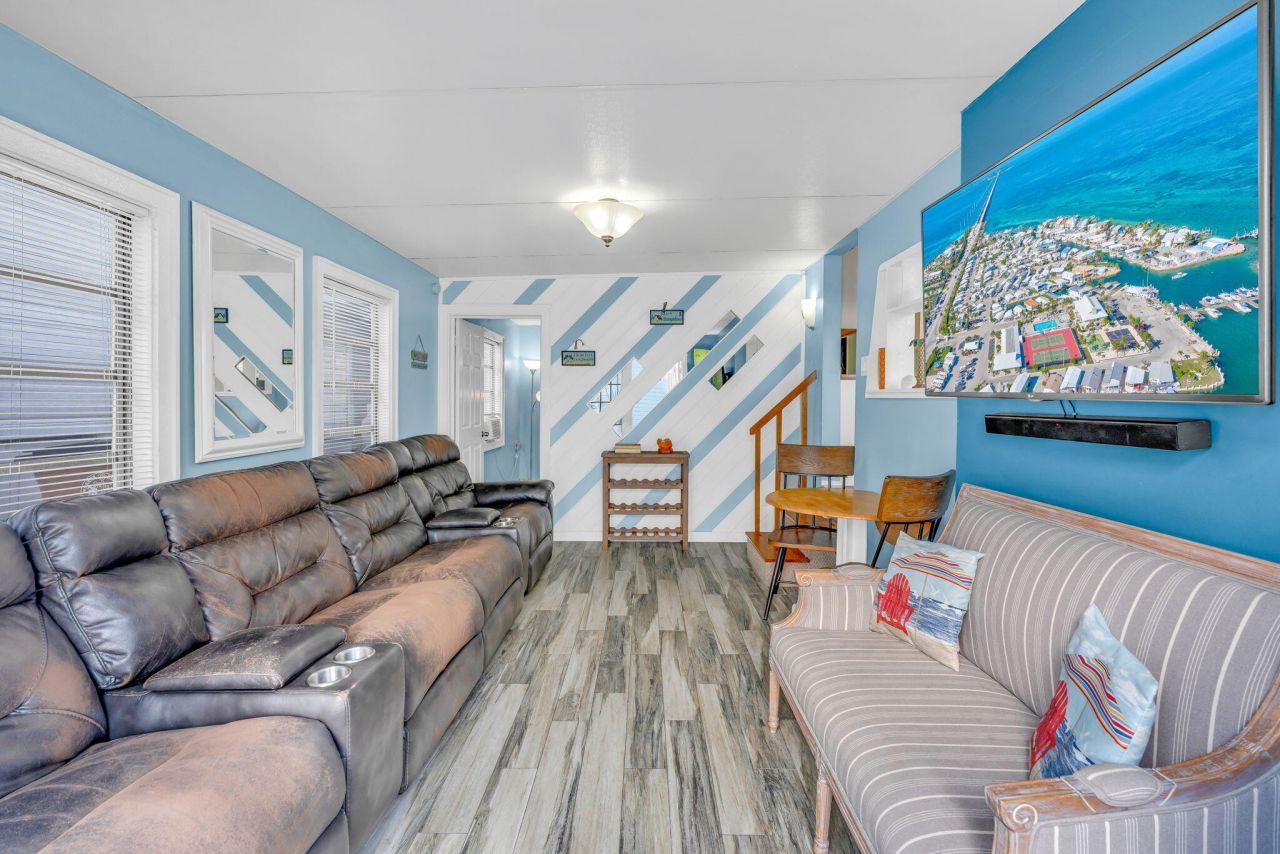 65821 Overseas Highway, Unit 409, Layton, FL 33001 Photo