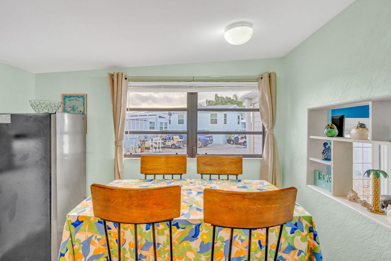 65821 Overseas Highway, Unit 409, Layton, FL 33001 Photo