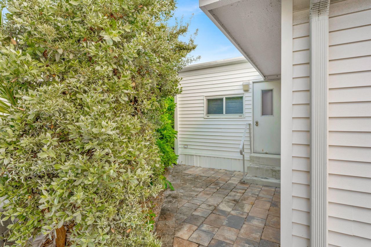 65821 Overseas Highway, Unit 409, Layton, FL 33001 Photo