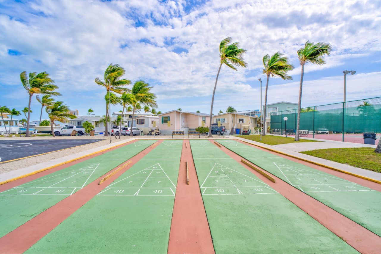 65821 Overseas Highway, Unit 409, Layton, FL 33001 Photo