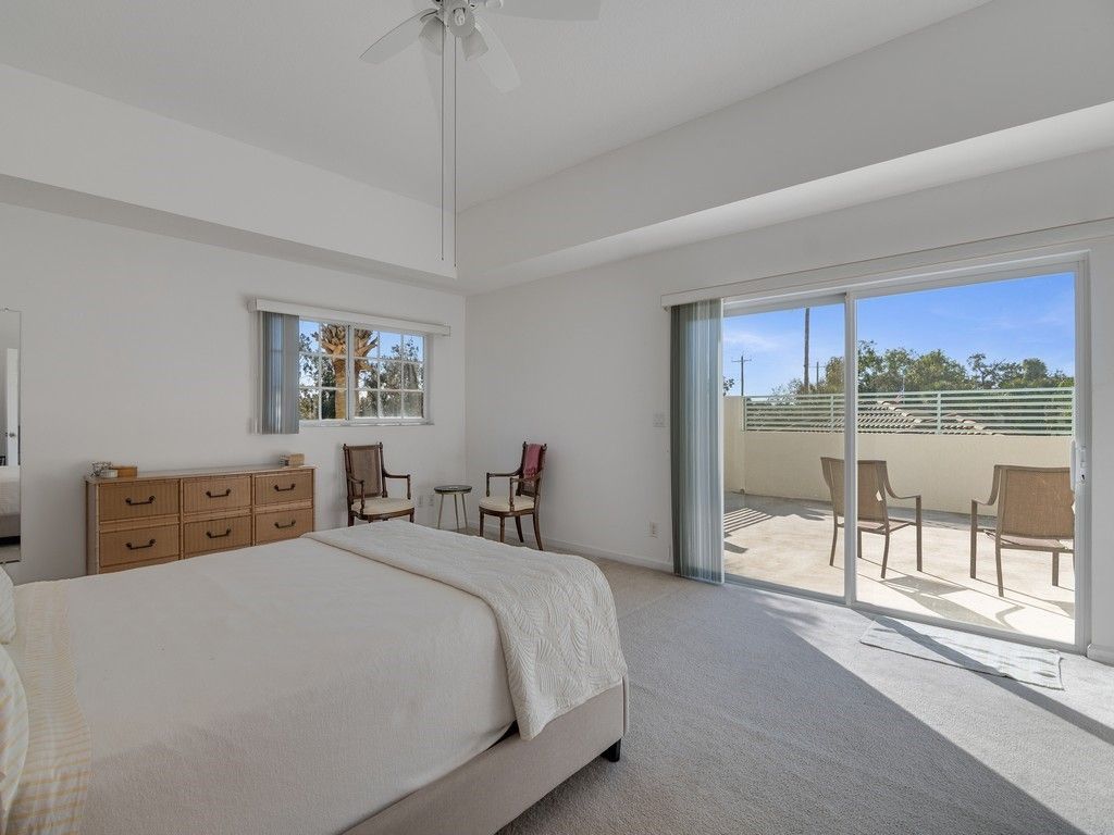 520 7th Square, Unit 201, Vero Beach, FL 32962 Photo