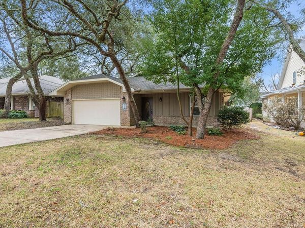 2159 Bayshore Drive, Niceville, FL 32578