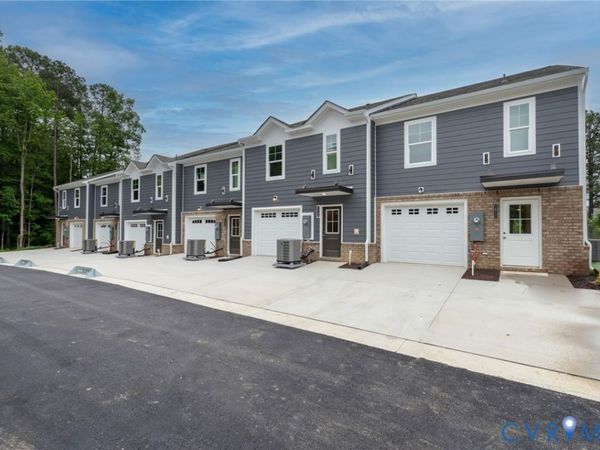 7406 Hancock Crest Place, Unit T-1, Chesterfield, VA 23832