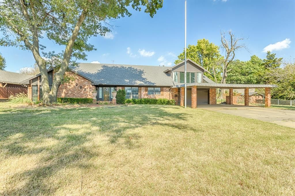 2824 Nichols Road, Chickasha, OK 73018 Main Photo