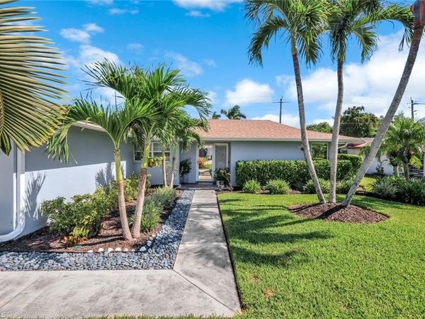 4459 Lakewood BLVD, NAPLES, FL 34112