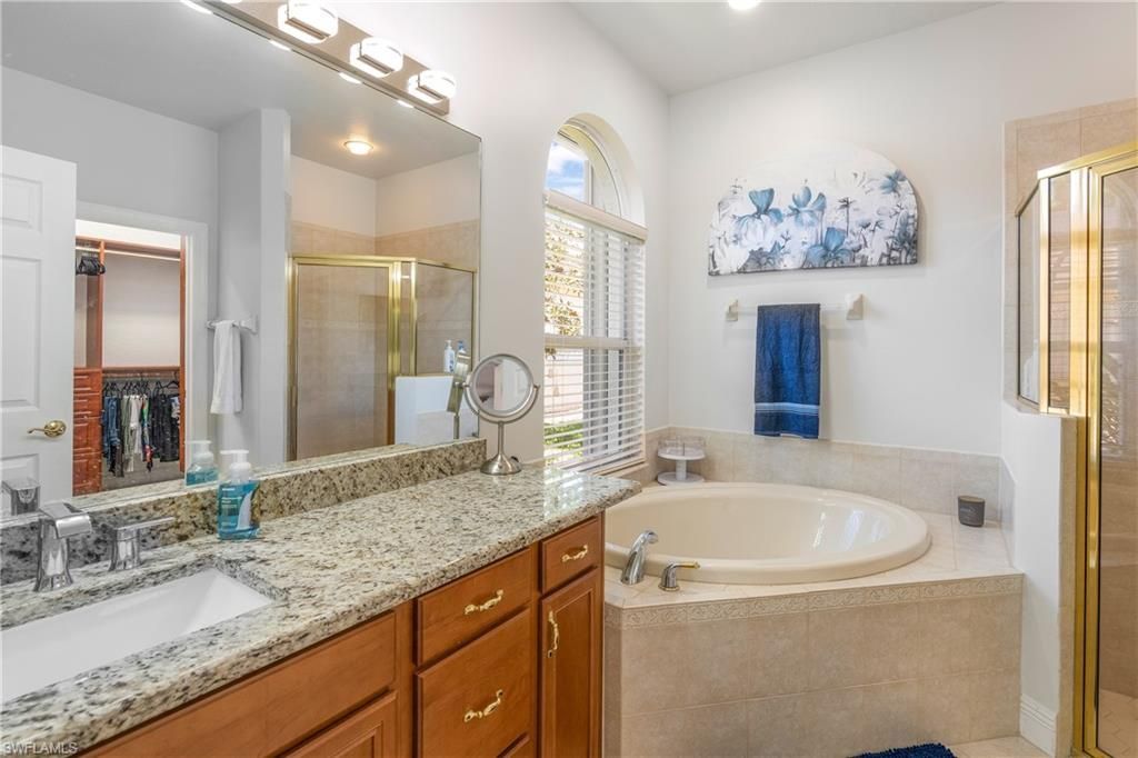 4923 Cerromar Dr, Naples, FL 34112 Photo