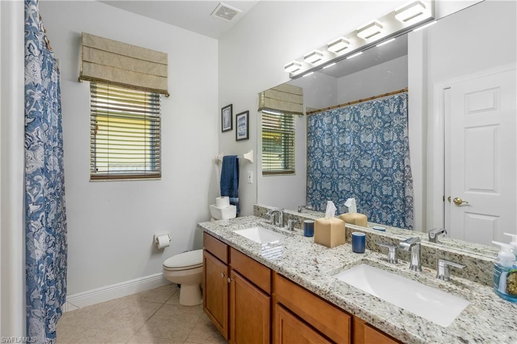 4923 Cerromar Dr, Naples, FL 34112 Photo
