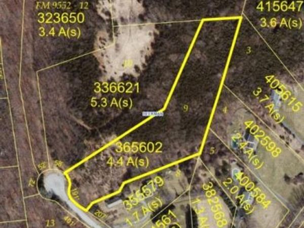 Woodin Place, Poughquag, NY 12570