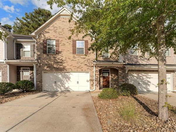 2810 Cooper Brook Drive, Snellville, GA 30078