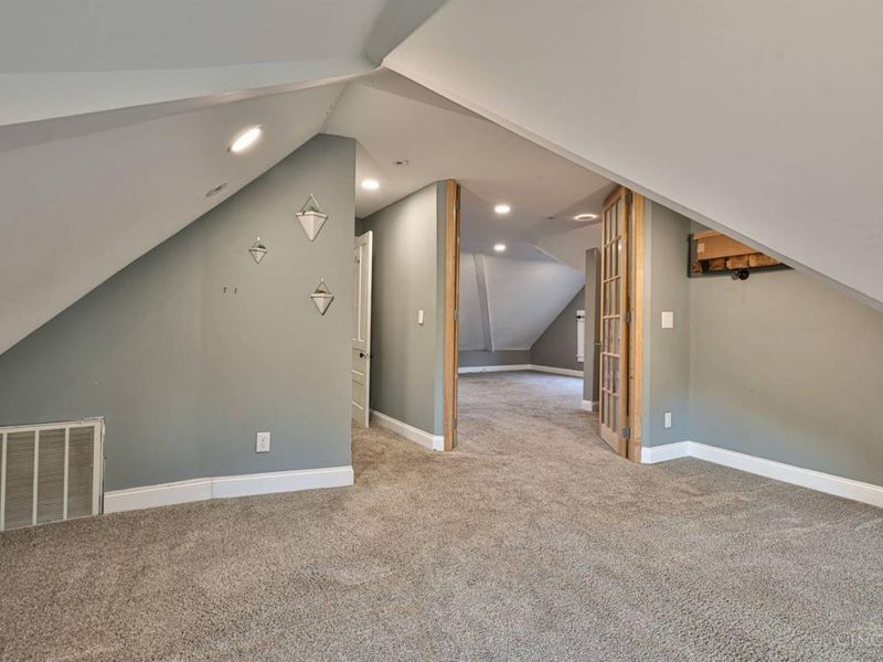 269 Compton Road, Wyoming, OH 45215 Photo 36