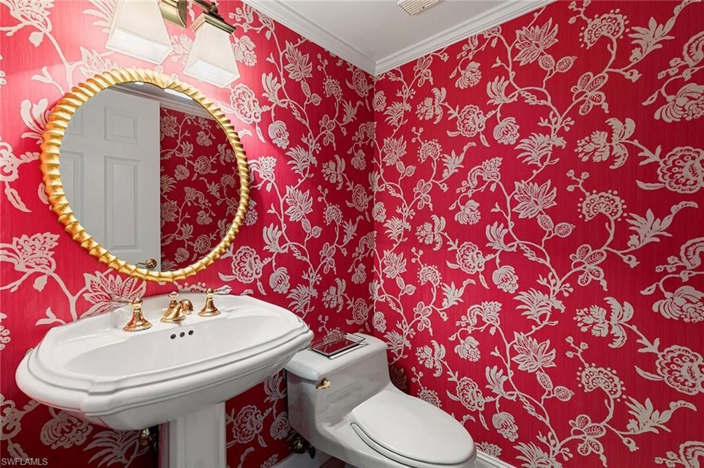 2398 Gulf Shore Blvd N, Unit 101, Naples, FL 34103 Photo