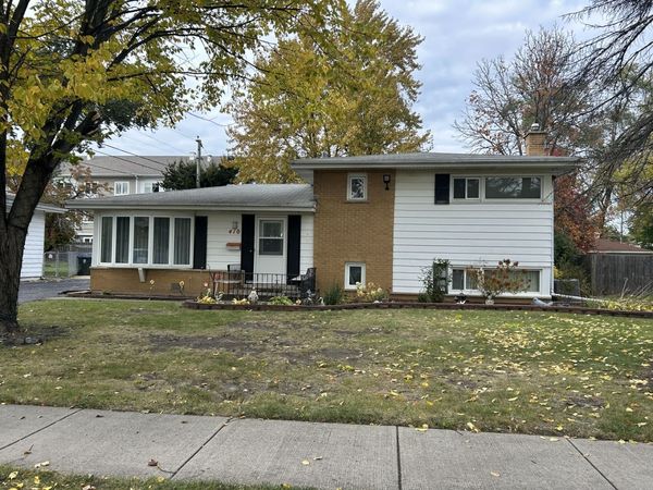 410 E Garwood Avenue, Mount Prospect, IL 60056