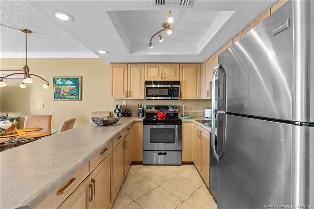 379 NE Tradewind Lane, Unit 1104, Stuart, FL 34996 Photo