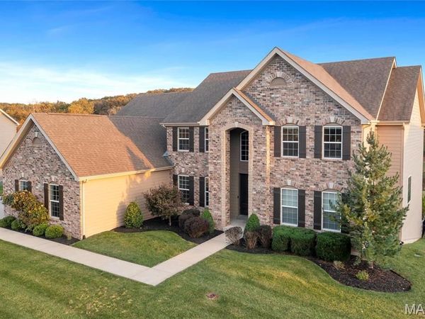 16956 Bottlebrush Court, Chesterfield, MO 63005