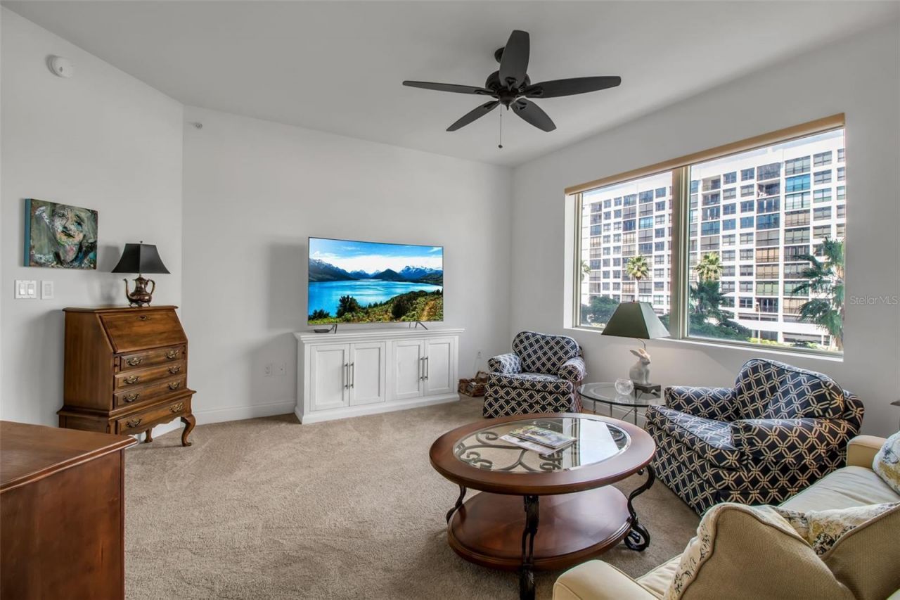 128 Golden Gate Point, Unit 301B, Sarasota, FL 34236 Photo