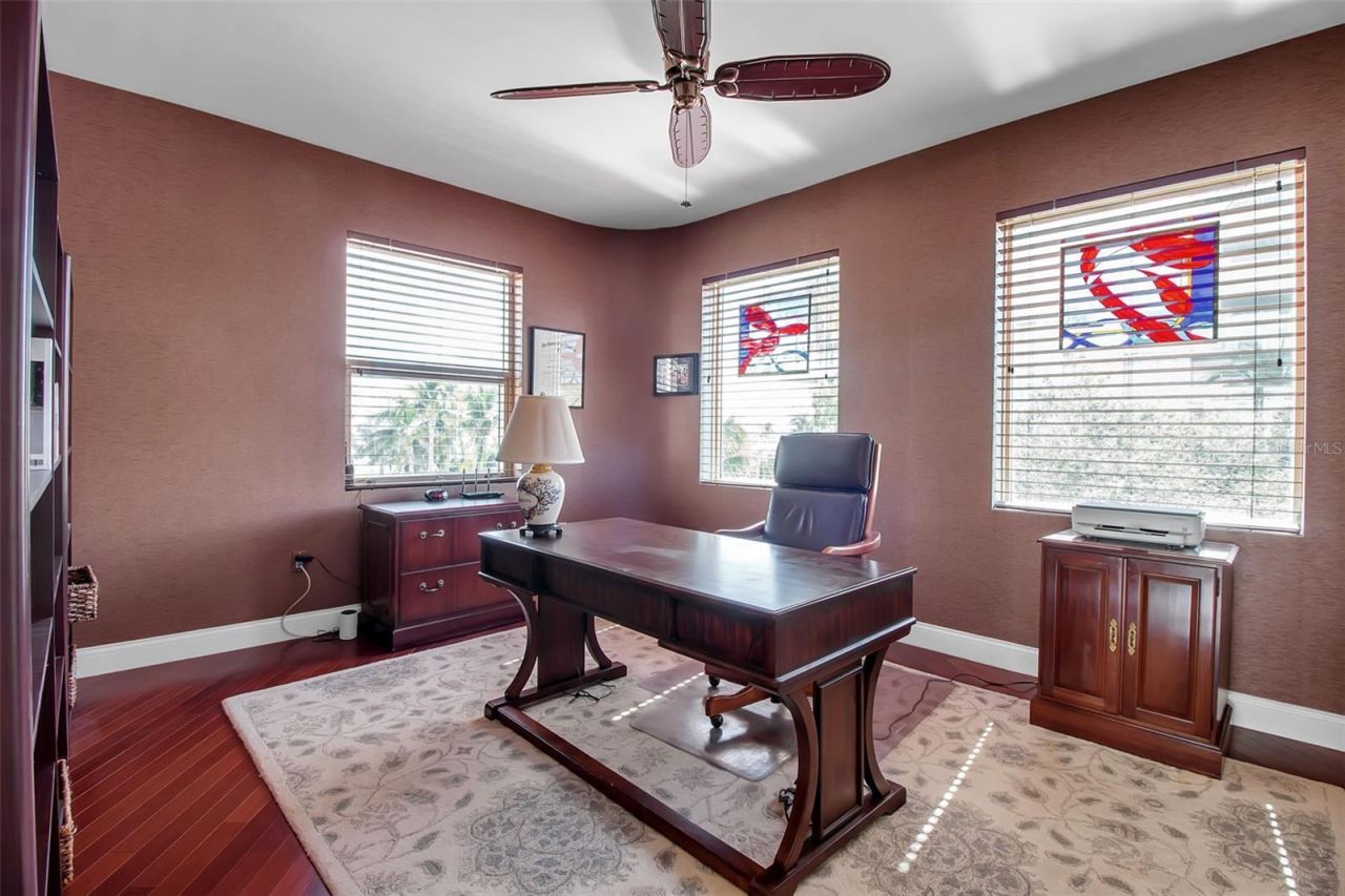 128 Golden Gate Point, Unit 301B, Sarasota, FL 34236 Photo