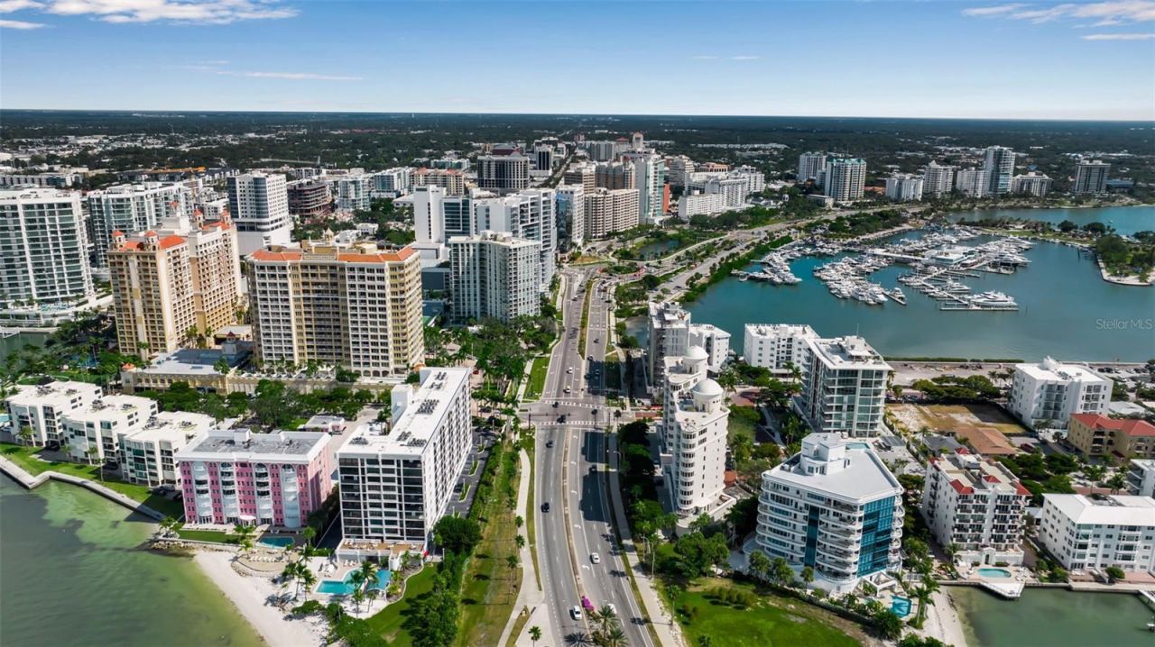 128 Golden Gate Point, Unit 301B, Sarasota, FL 34236 Photo