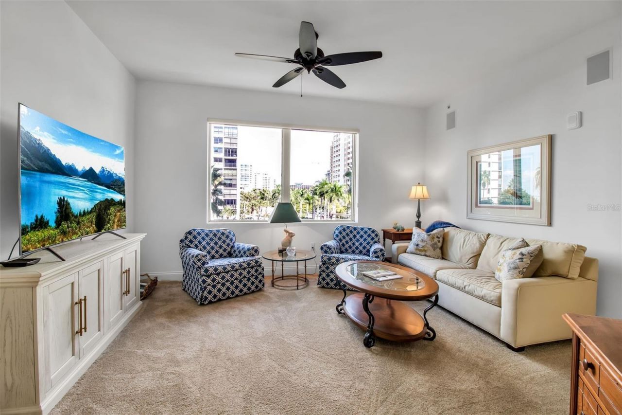 128 Golden Gate Point, Unit 301B, Sarasota, FL 34236 Photo