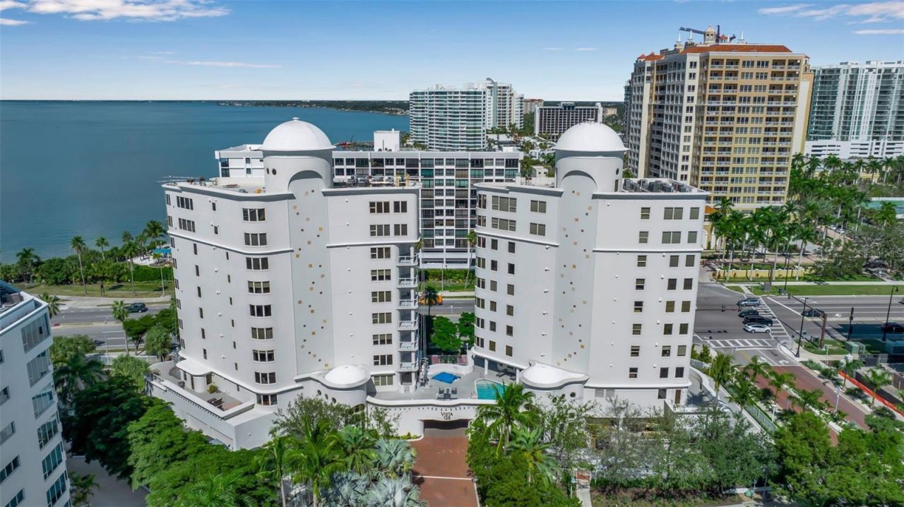 128 Golden Gate Point, Unit 301B, Sarasota, FL 34236 Photo