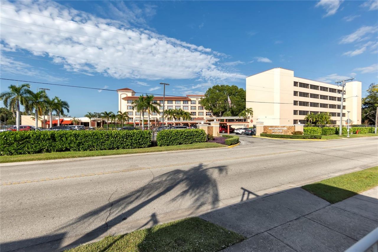 1709 W 21st Avenue W, Bradenton, FL 34205 Photo