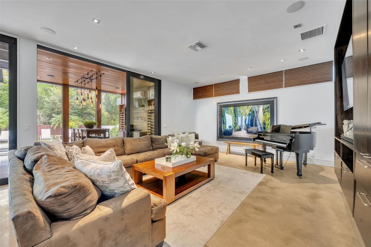 1411 Nottingham Street, Orlando, FL 32803 Photo