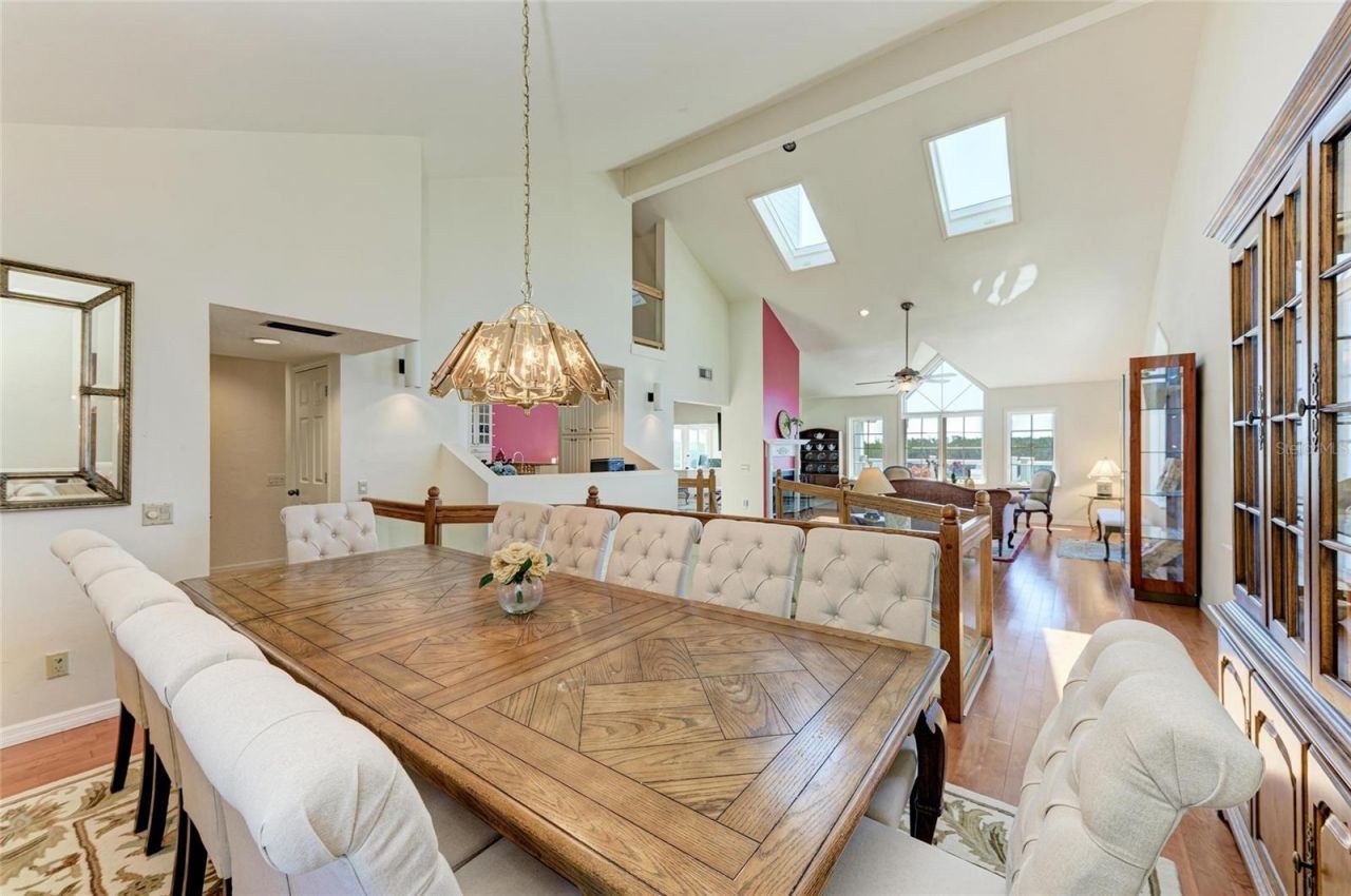 12 Tidy Island Boulevard, Bradenton, FL 34210 Photo