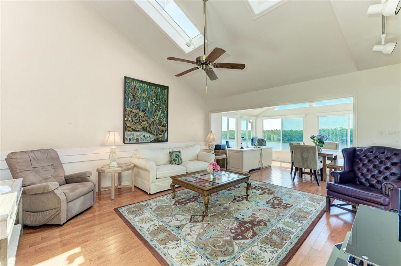 12 Tidy Island Boulevard, Bradenton, FL 34210 Photo