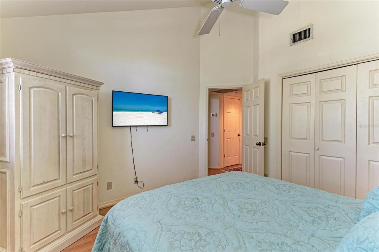 12 Tidy Island Boulevard, Bradenton, FL 34210 Photo
