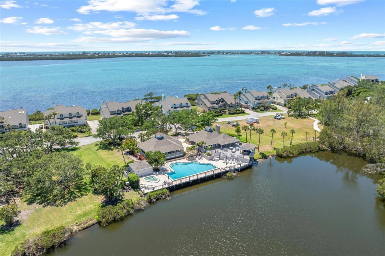 12 Tidy Island Boulevard, Bradenton, FL 34210 Photo