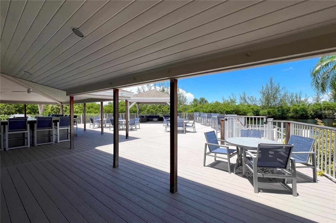 12 Tidy Island Boulevard, Bradenton, FL 34210 Photo