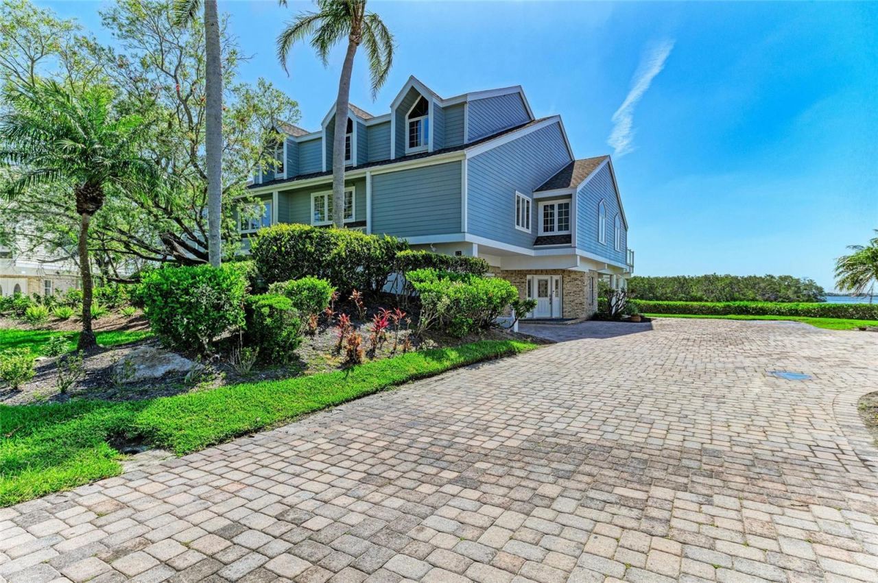 12 Tidy Island Boulevard, Bradenton, FL 34210 Photo