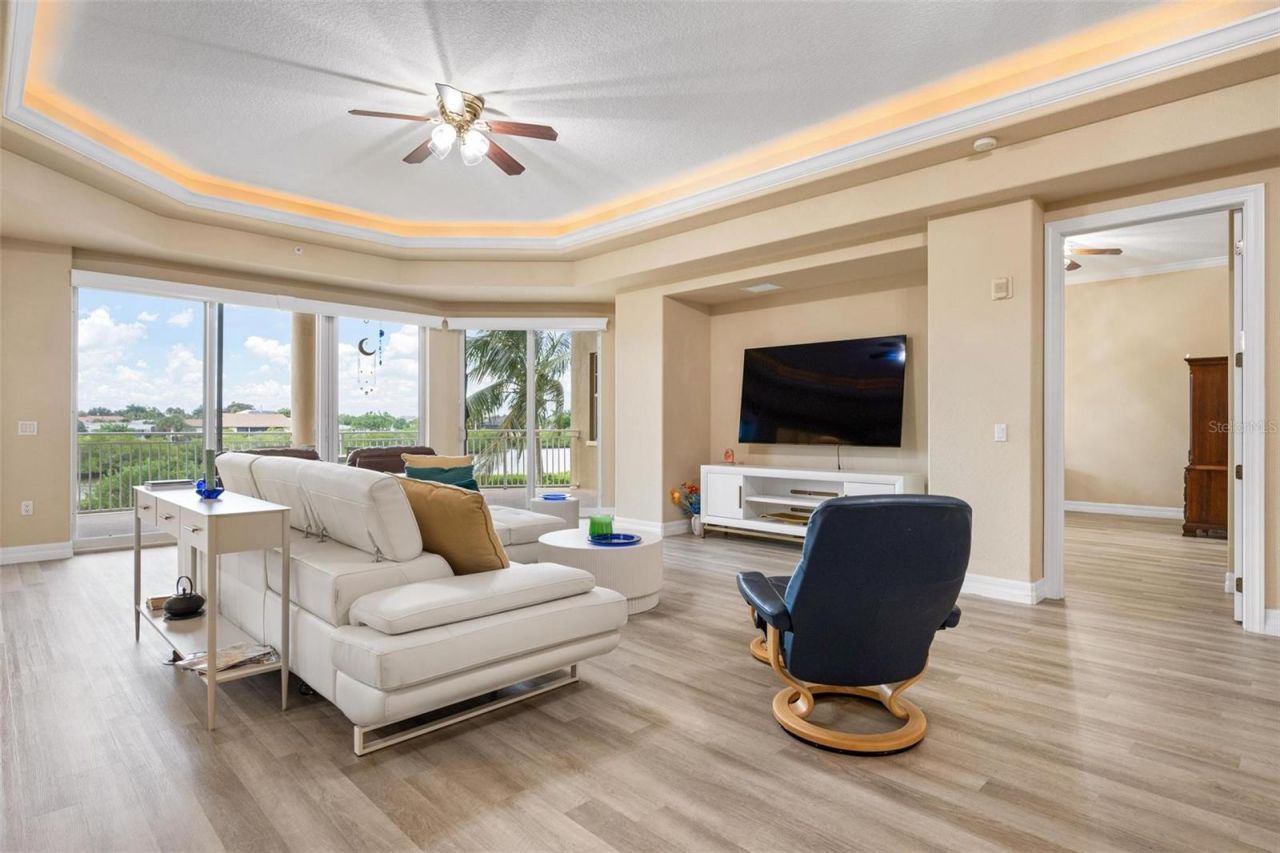 6100 Jessie Harbor Drive, Unit 202, Osprey, FL 34229 Photo