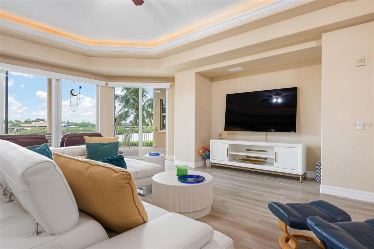 6100 Jessie Harbor Drive, Unit 202, Osprey, FL 34229 Photo