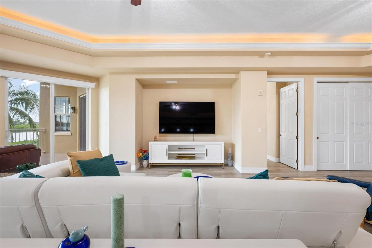 6100 Jessie Harbor Drive, Unit 202, Osprey, FL 34229 Photo