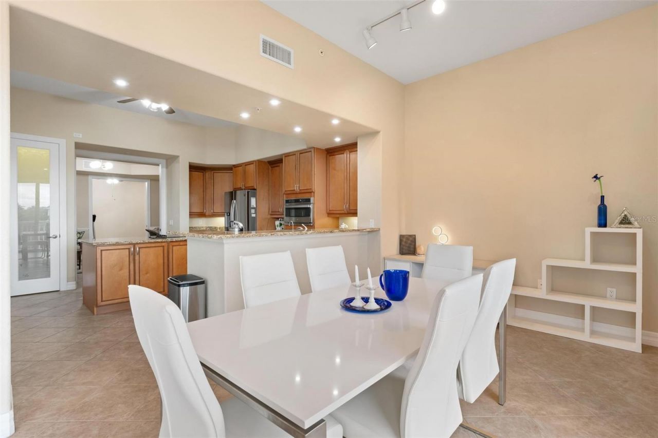 6100 Jessie Harbor Drive, Unit 202, Osprey, FL 34229 Photo