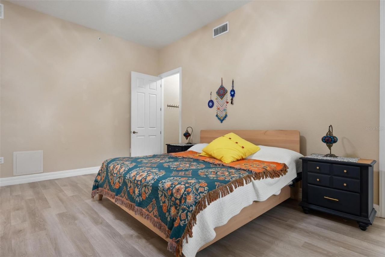 6100 Jessie Harbor Drive, Unit 202, Osprey, FL 34229 Photo