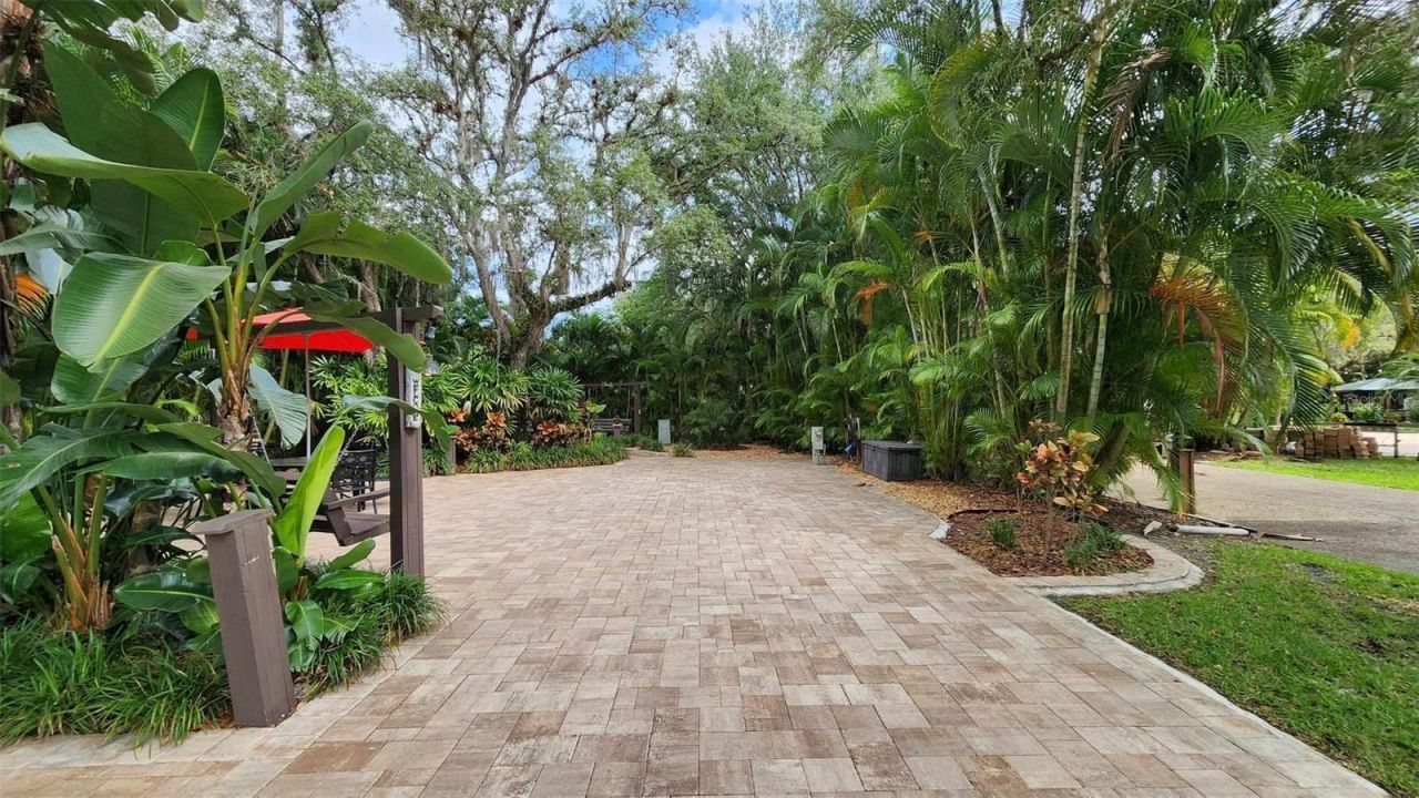 373 Bear Trail, River Ranch, FL 33867 Photo