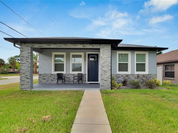 3002 E 38TH AVENUE, TAMPA, FL 33610