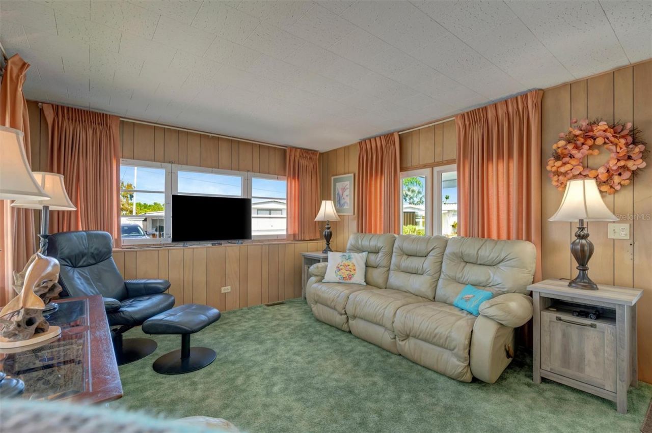 247 Palm Lane, Palmetto, FL 34221 Photo