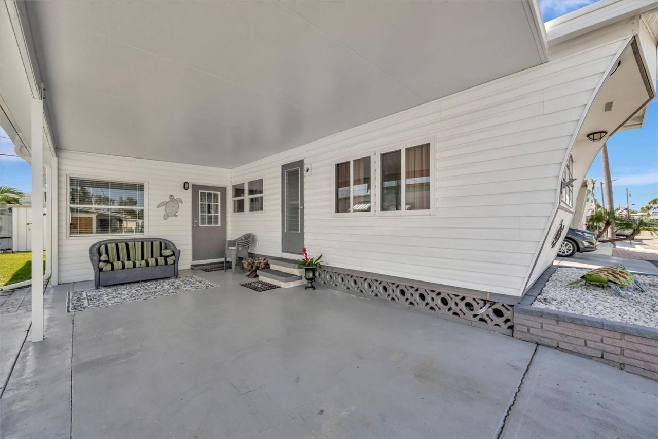 247 Palm Lane, Palmetto, FL 34221 Photo