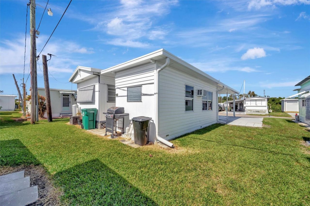 247 Palm Lane, Palmetto, FL 34221 Photo